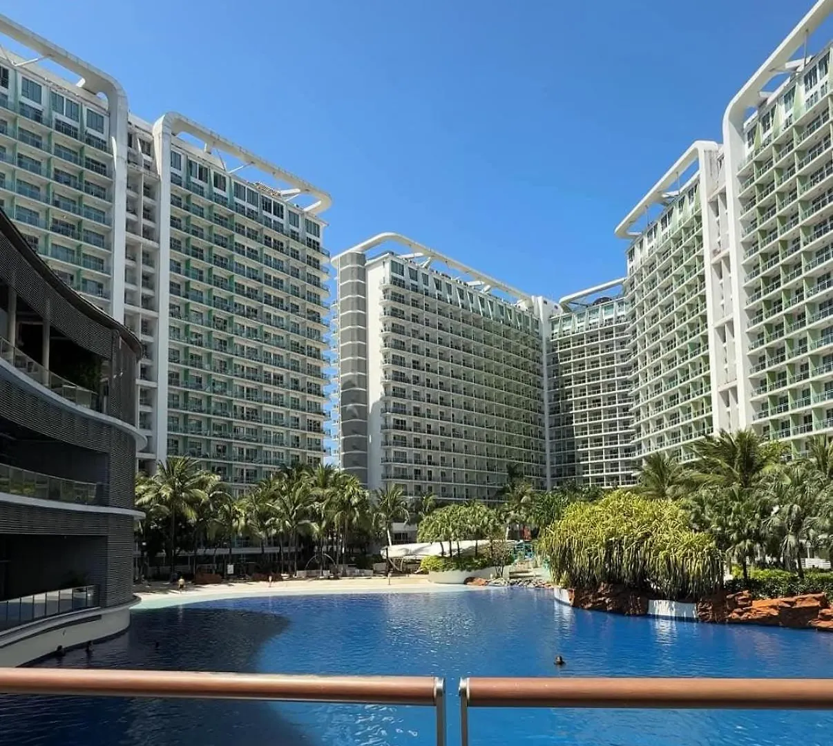 Apartment Isla Cabana Azure Staycation Manila Philippines